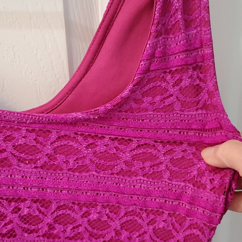 Dress - Picture 2 of 3